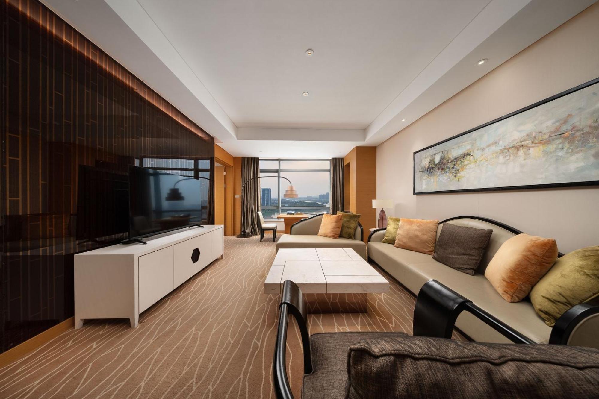 מלון Crowne Plaza Yangzhou By Ihg מראה חיצוני תמונה